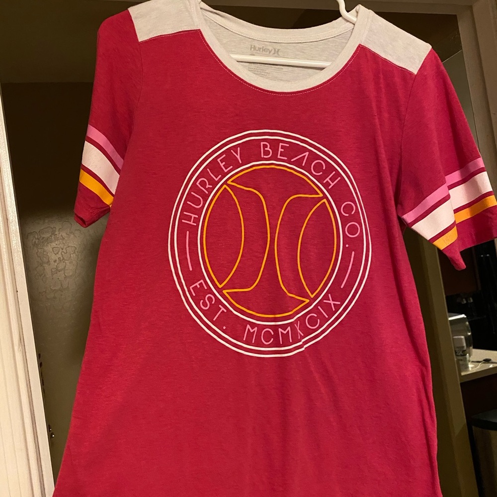 Hurley T-shirt